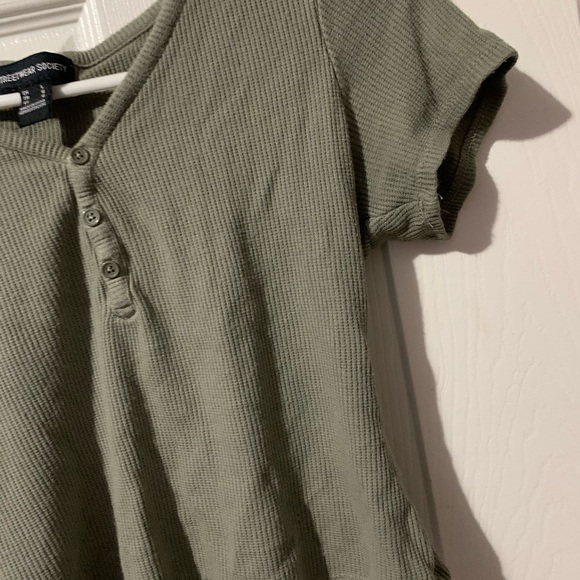 Streetwear Society Waffle Knit Henley Tee – Olive Green - Picture 4 of 4